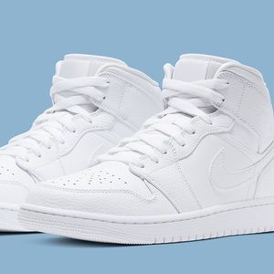 Air Jordan 1 (Mid)